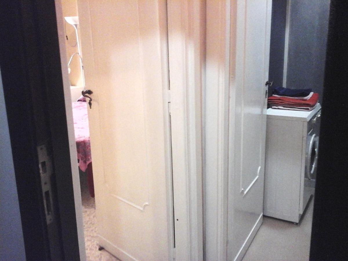 B&B Near Metro' Central Line - Only Wc In The Rooms 15 Minutes To Termini Station 20 To Spagna Square - In The Night Bus Roma Exterior foto